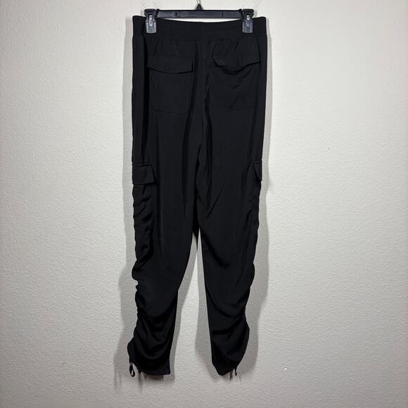 Superdown Womens Medium Ruched Ankle Drawstring Cargo Pants Black Pockets - Picture 2 of 8